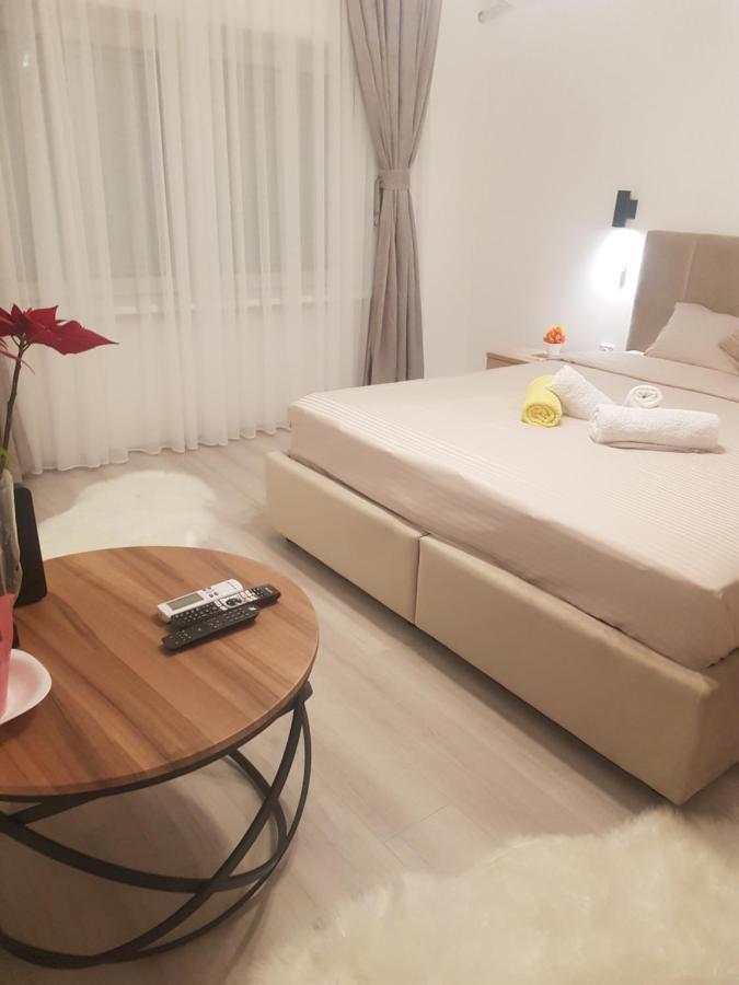 City Diamond Apartment 스코페 외부 사진